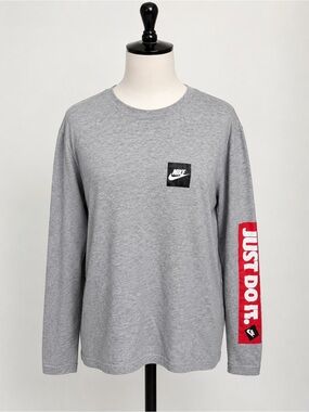 Nike Sportswear JDI Long-Sleeve XL Gray Just Do It Sleeve Graphic 100% Cotton